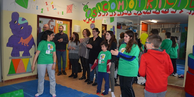 Imagen de una actividad extra escolar en el Colegio Miguel de Unamuno. Foto: Fundación AMÁS.