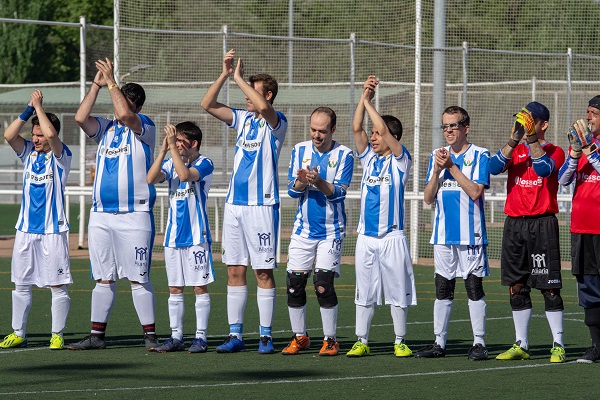 I Torneo Fútbol 8 celebrado en Móstoles. Foto: Fundación AMÁS.